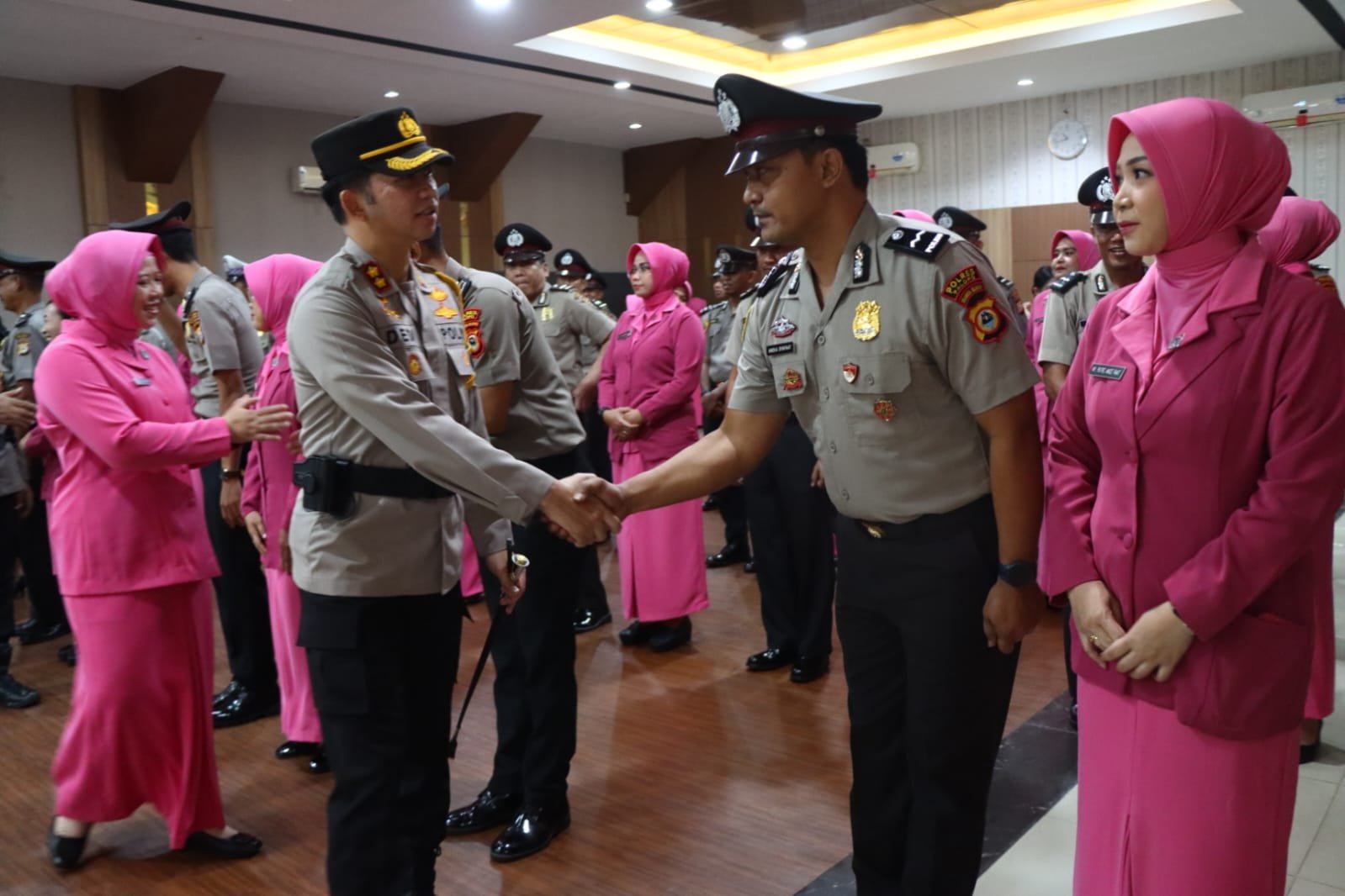Kenaikan pangkat setingkat lebih tinggi, Kapolres berikan motivasi
